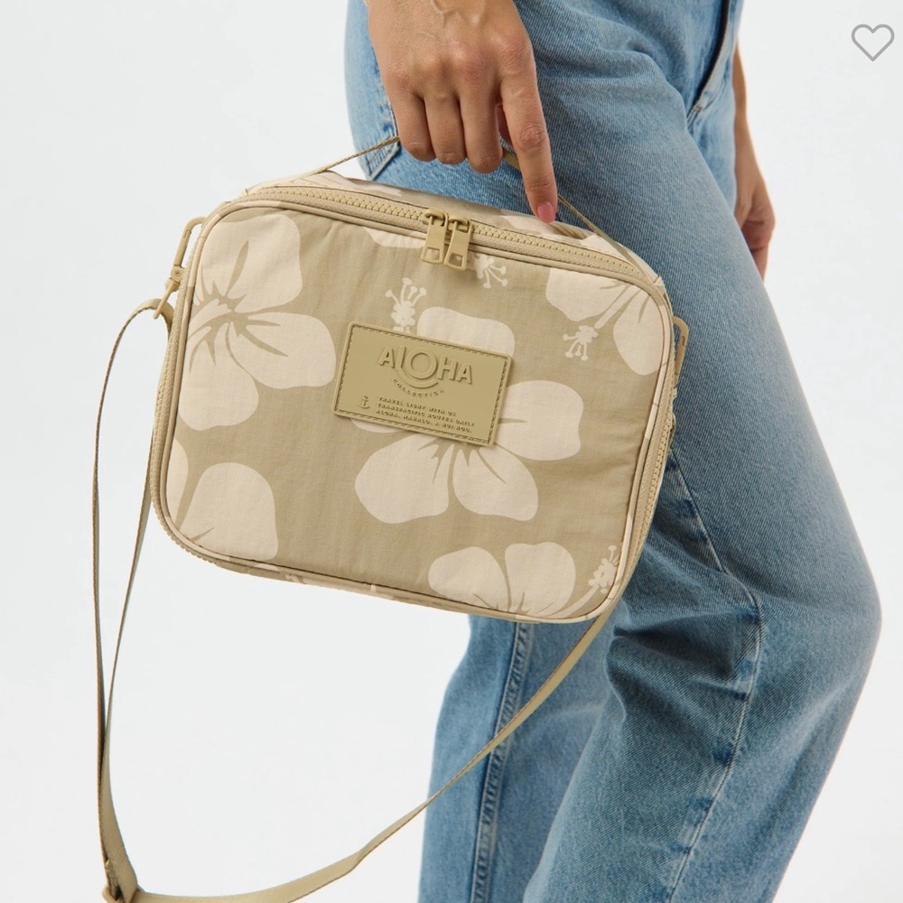 NWT Aloha Collection Hana Hou Lunch Box
